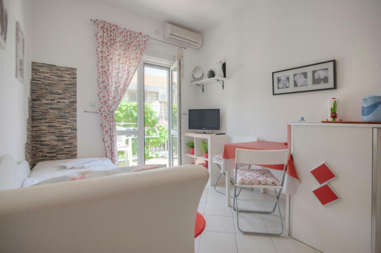 Apartmani Daco Светі-Стефан Екстер'єр фото
