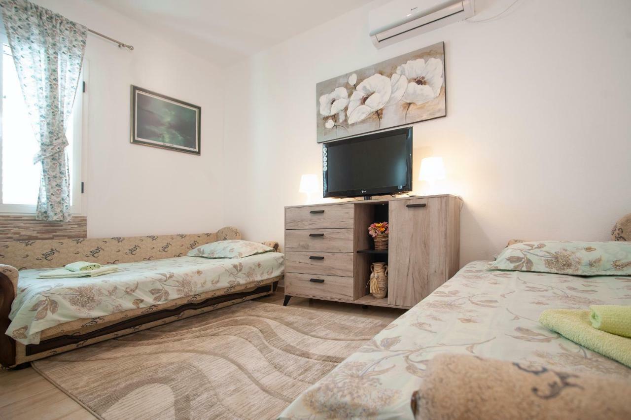 Apartmani Daco Светі-Стефан Екстер'єр фото
