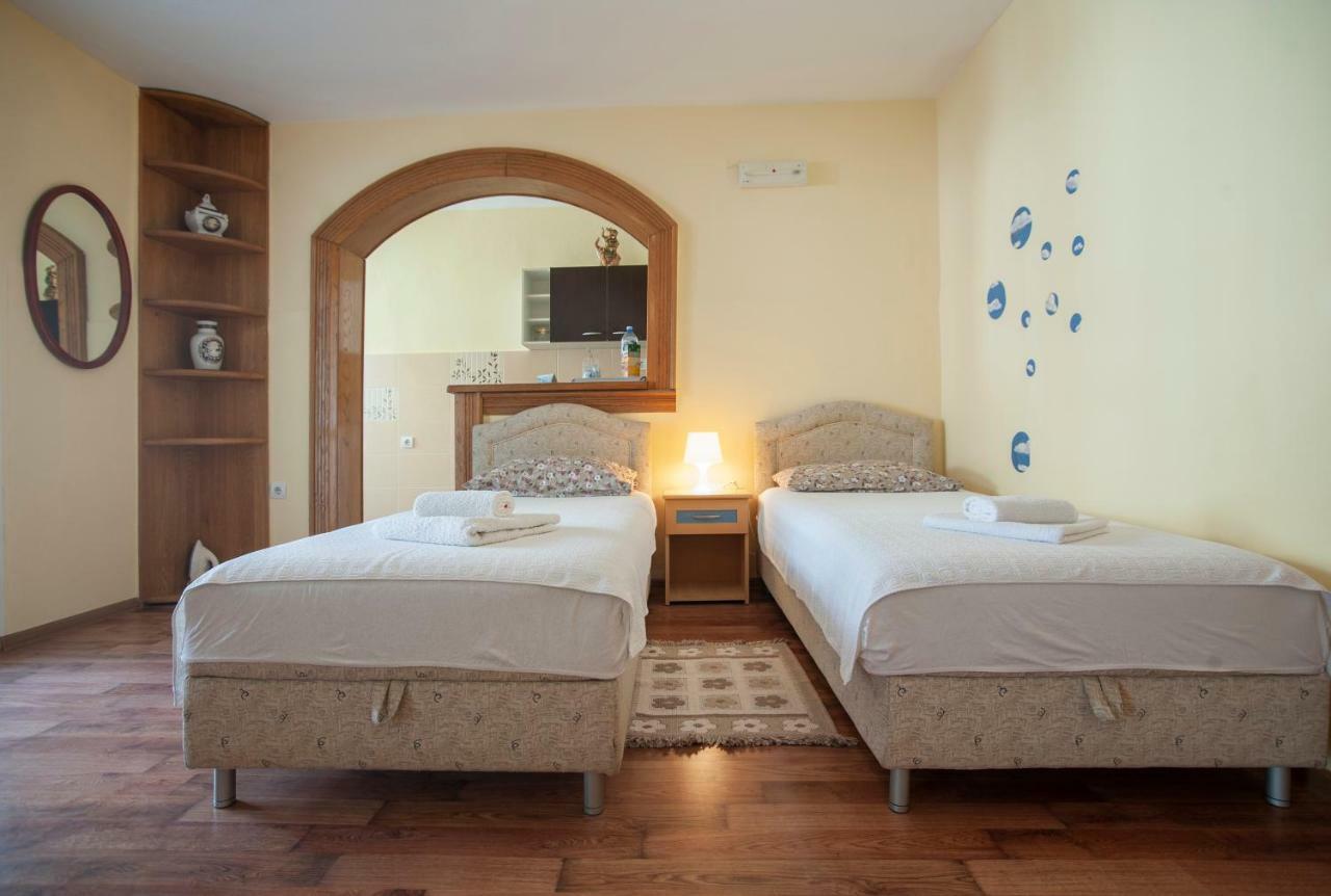 Apartmani Daco Светі-Стефан Екстер'єр фото